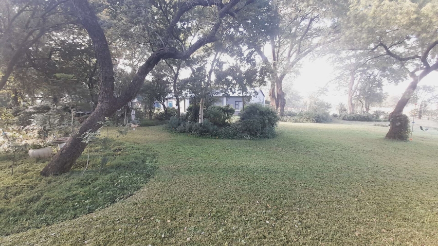 6 Bedroom Property for Sale in Kameeldrift-Wes North West